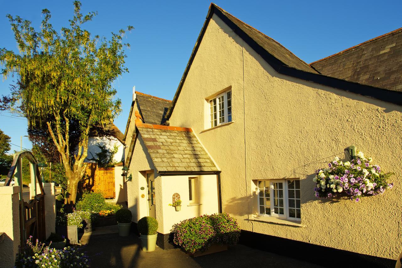 Tinhay Mill Hotel Lifton Exterior foto